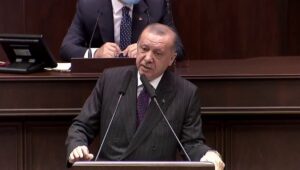 erdoğan chp' yi darbe bildirisini aklamaya çalışmakla suçladı
